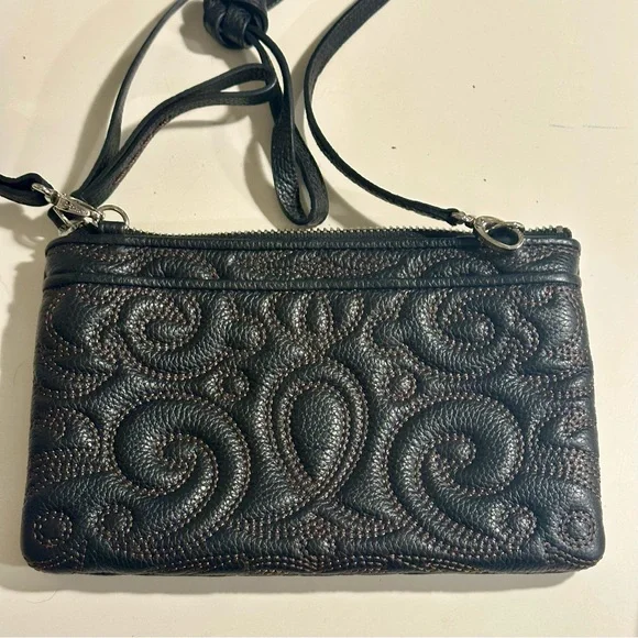 Brighton Cordoba Couture
Cross Body Pouch - Picture 4 of 12